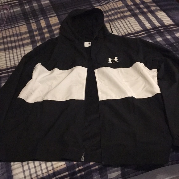Brand new men’s under armor jacket